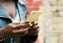 Aborto en EE.UU.: cómo los teléfonos inteligentes pueden delatar a las mujeres que buscan terminar con su embarazo