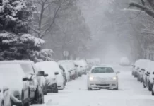 Bomba ciclónica en EE.UU.: el caos que provoca en plena Navidad la peor tormenta de nieve que azota al país en 4 décadas