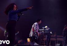 Toto – Hold The Line (Live)