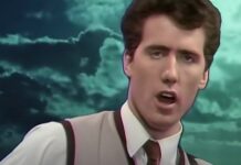 Orchestral Manoeuvres In The Dark – Enola Gay (Official Music Video)
