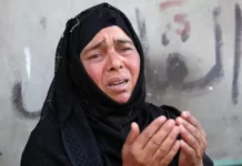 «El mar no para de devolver cuerpos»: la angustia de sobrevivientes y familiares de víctimas de las inundaciones en Libia
