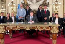 3 claves para entender el megadecreto de Milei para liberalizar la economía de Argentina | BBC Mundo