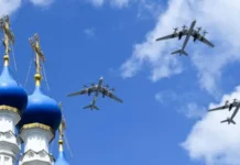 «Un verdadero desastre»: cómo afectará a la capacidad de combate de Rusia la destrucción de sus bombarderos por parte de Ucrania