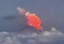 Entra en erupción un volcán en Rusia tras el potente terremoto que provocó evacuaciones y alertas de tsunami