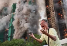 Un enorme incendio en un complejo de rascacielos residenciales en Hong Kong deja al menos 55 muertos y cientos de desaparecidos