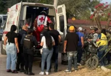 Al menos 11 muertos en un ataque armado en un campo de fútbol en México