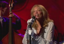 Carly Simon – You’re So Vain (Live On The Queen Mary 2) Radioluna.cl