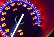 La paradoja de la velocidad: por qué conducir más rápido rara vez significa llegar mucho antes
