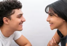 El experimento de 36 preguntas «para enamorarte de cualquiera» creado hace 30 años