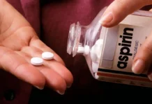 La aspirina reduce el riesgo de algunos tipos de cáncer y estamos empezando a entender por qué