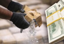 Cómo el narco usa el oro para lavar dinero | Especial BBC Mundo