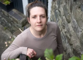 «Quedé traumatizada por el intercambio de parejas y un sitio web facilitó el abuso»