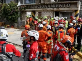 Rescatan con vida a un guardia de seguridad que estuvo 8 días bajo los escombros después de los terremotos de Venezuela