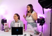 «Gané US$120.000 en un día en TikTok»: el lucrativo negocio de las ventas en vivo