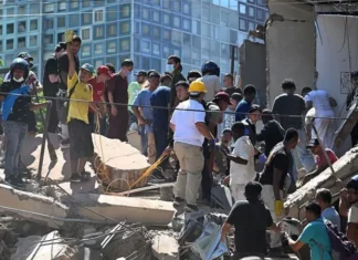 Un fuerte terremoto de magnitud 7,4 golpea el occidente de Colombia, causando numerosos daños humanos y materiales