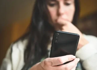 Por qué preocupa que la IA pueda amenazar a la humanidad y qué tan real es ese temor