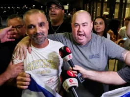Qué se sabe sobre el apuñalamiento en un vuelo rumbo a Israel que califican como un «intento de atentado terrorista»