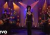 Amy Winehouse – Back To Black (Live From The Album Chart Show / 2006) Radioluna.cl