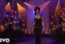 Amy Winehouse – Back To Black (Live From The Album Chart Show / 2006) Radioluna.cl