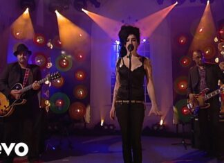 Amy Winehouse – Back To Black (Live From The Album Chart Show / 2006) Radioluna.cl